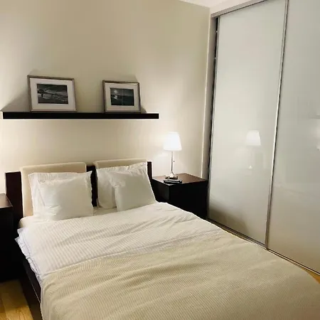 Apartment Golden Tulip *