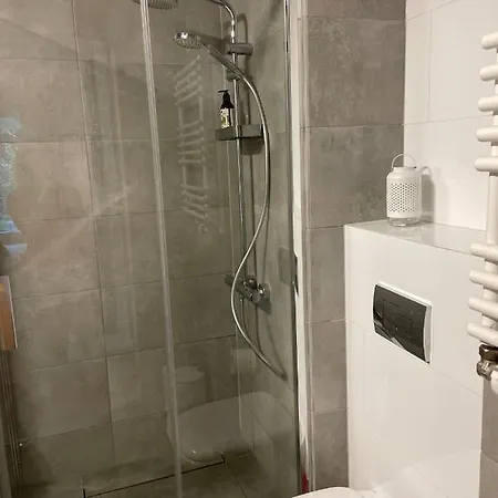 Golden Tulip Apartment *